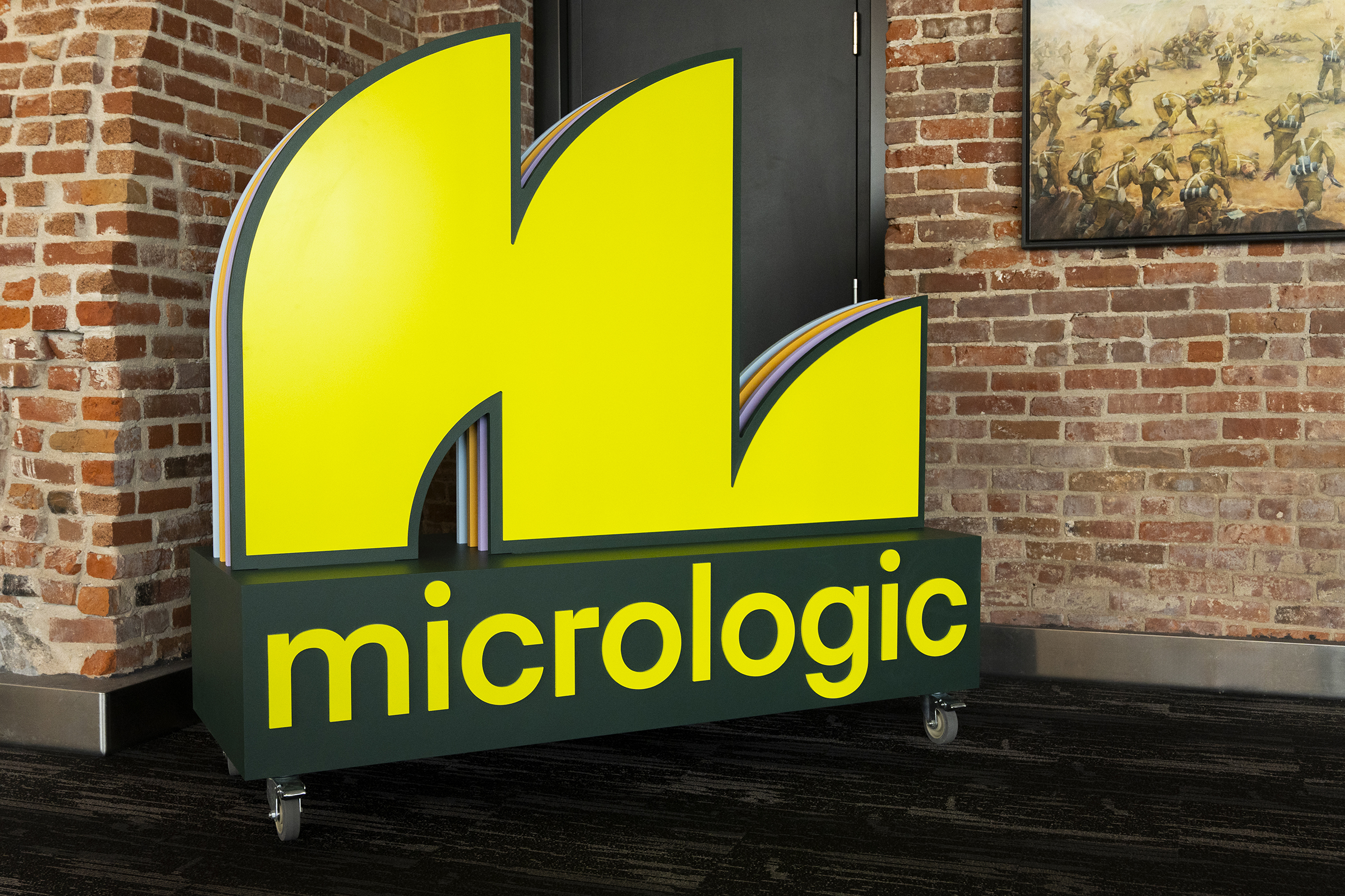 Toxedo Design - Logo géant Micrologic